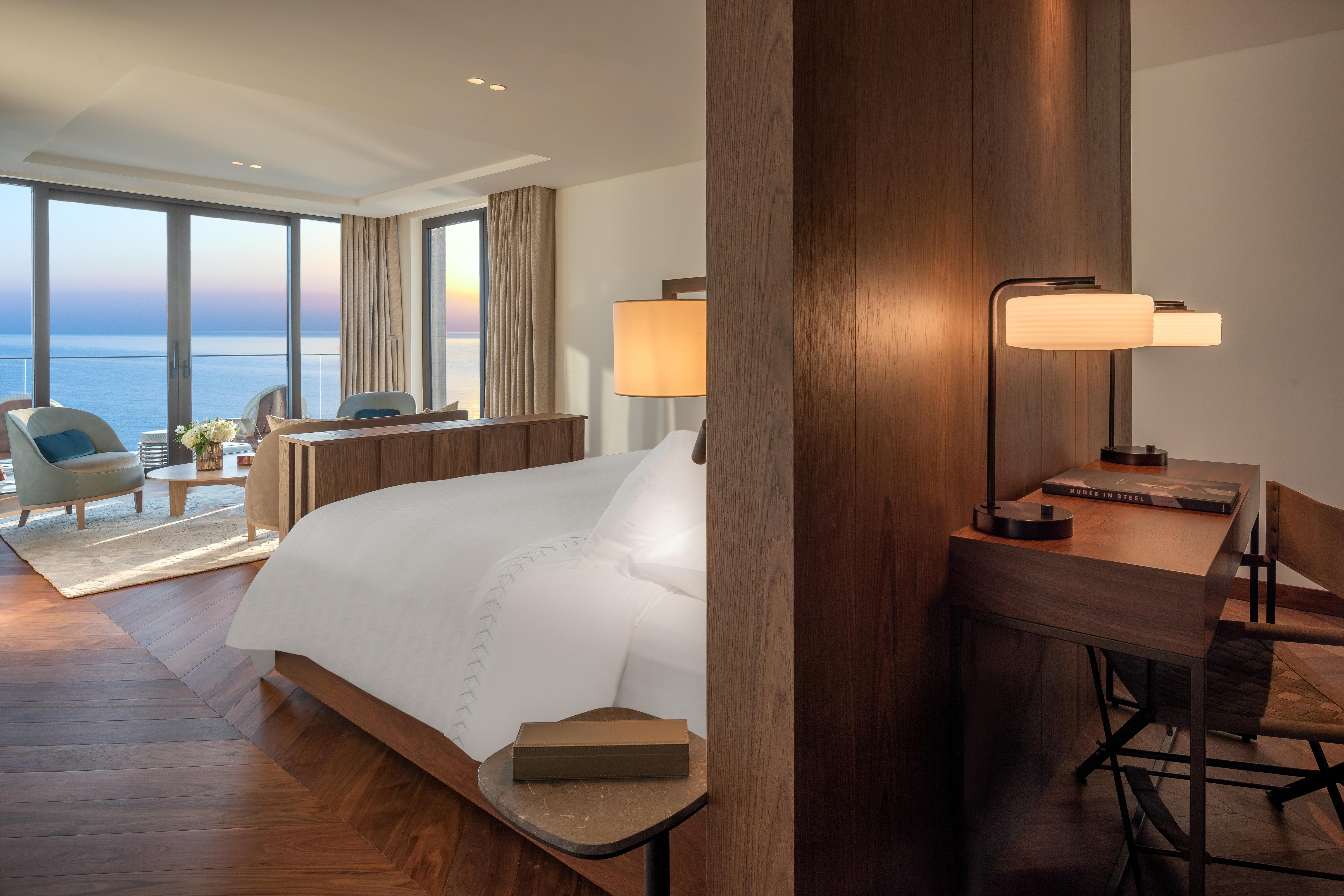 아마라 시 유얼 온리 뷰 레메소스 외부 사진 A bedroom at the hotel